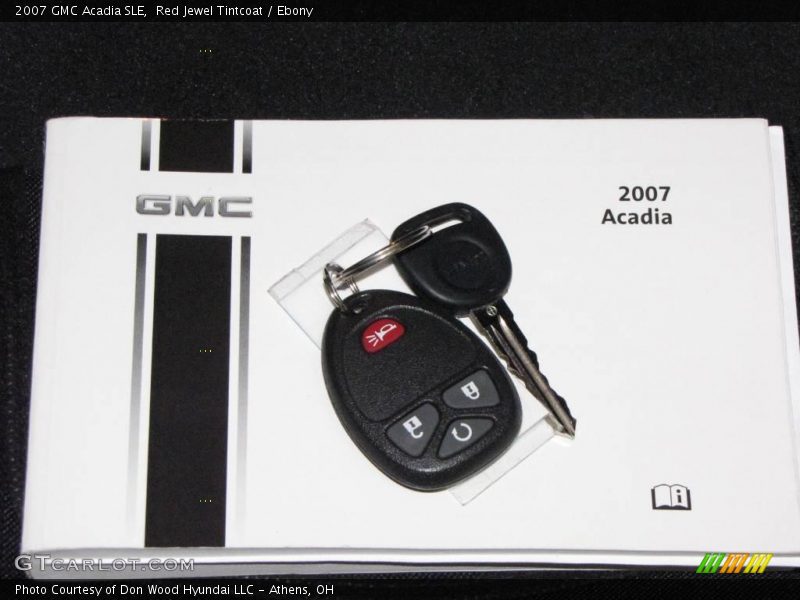 Red Jewel Tintcoat / Ebony 2007 GMC Acadia SLE