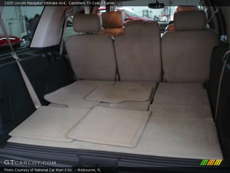 Cashmere Tri Coat / Camel 2005 Lincoln Navigator Ultimate 4x4