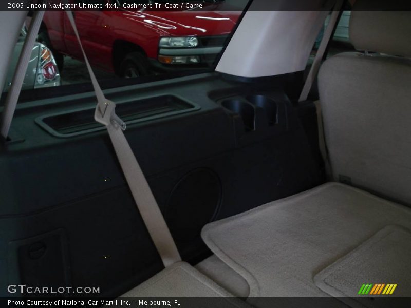 Cashmere Tri Coat / Camel 2005 Lincoln Navigator Ultimate 4x4