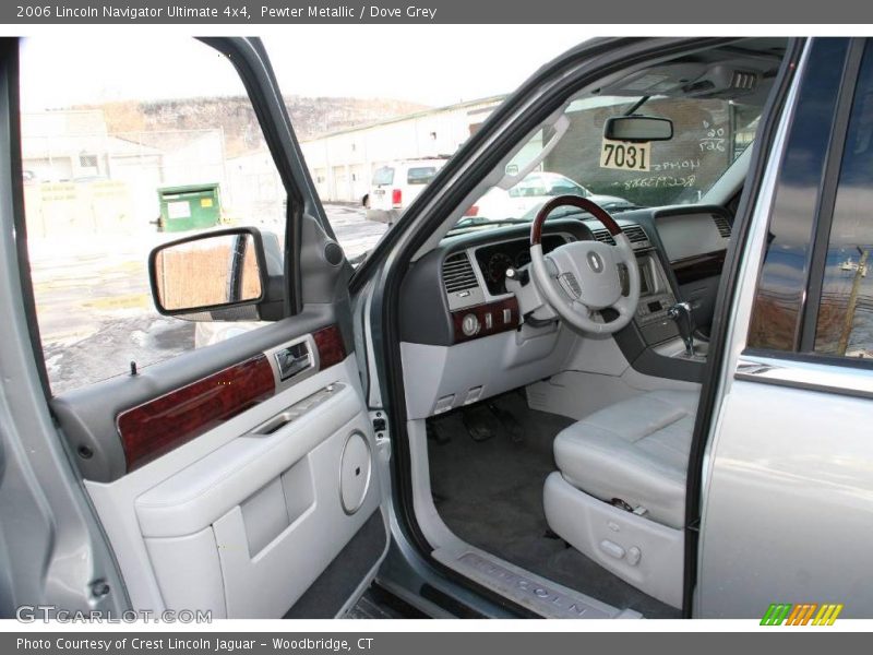 Pewter Metallic / Dove Grey 2006 Lincoln Navigator Ultimate 4x4