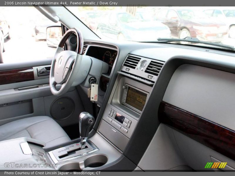 Pewter Metallic / Dove Grey 2006 Lincoln Navigator Ultimate 4x4