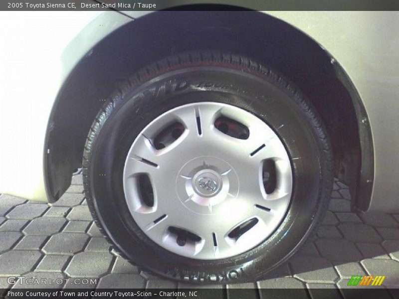 Desert Sand Mica / Taupe 2005 Toyota Sienna CE