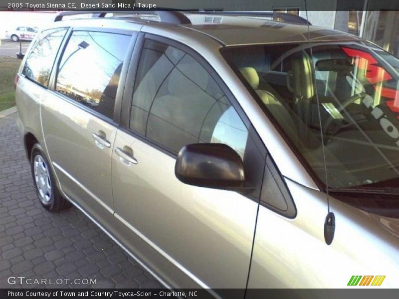 Desert Sand Mica / Taupe 2005 Toyota Sienna CE