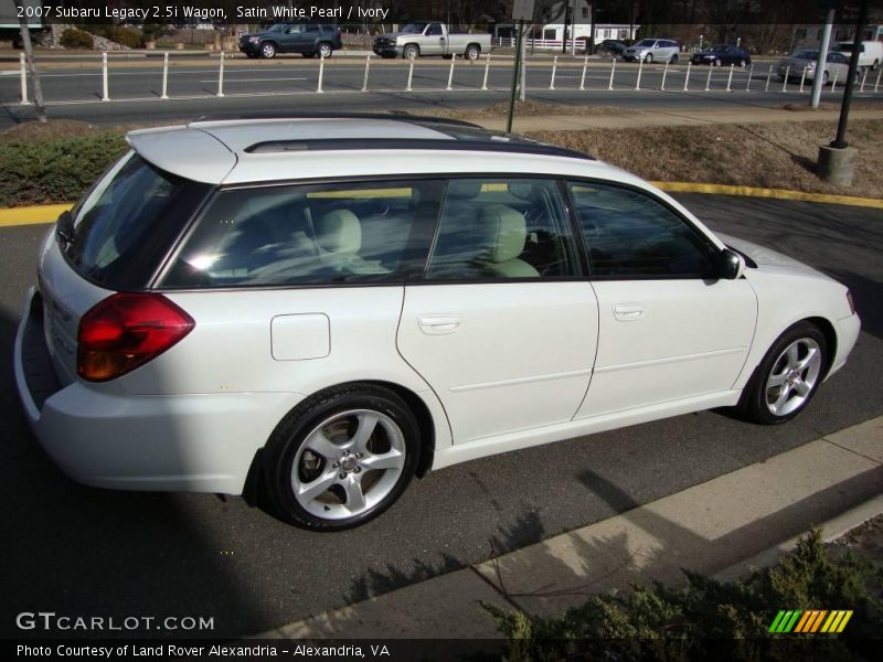 Satin White Pearl / Ivory 2007 Subaru Legacy 2.5i Wagon