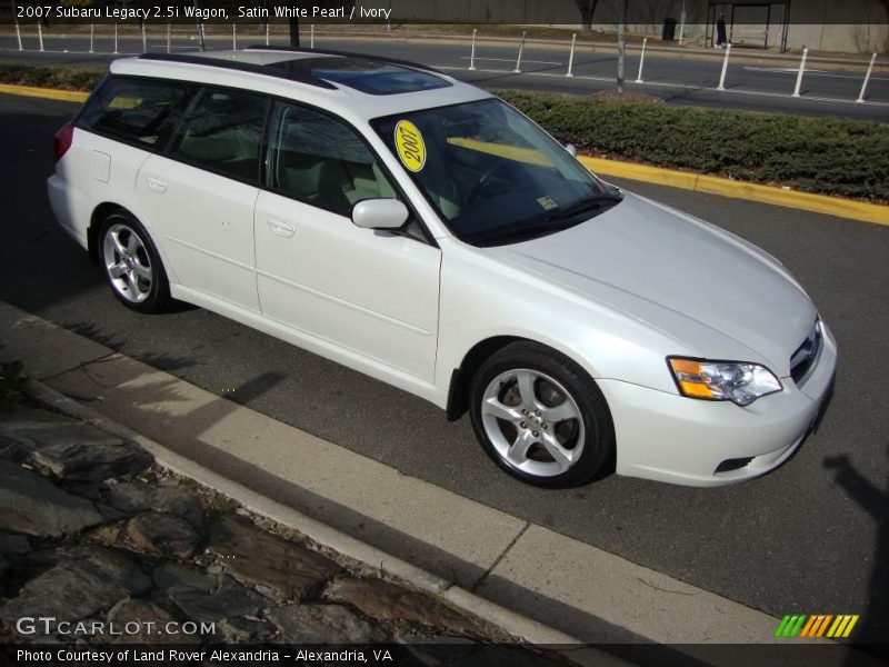 Satin White Pearl / Ivory 2007 Subaru Legacy 2.5i Wagon