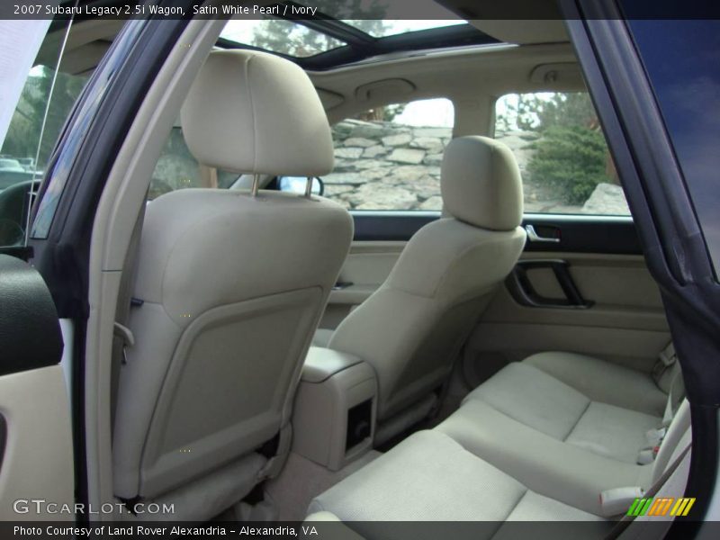 Satin White Pearl / Ivory 2007 Subaru Legacy 2.5i Wagon