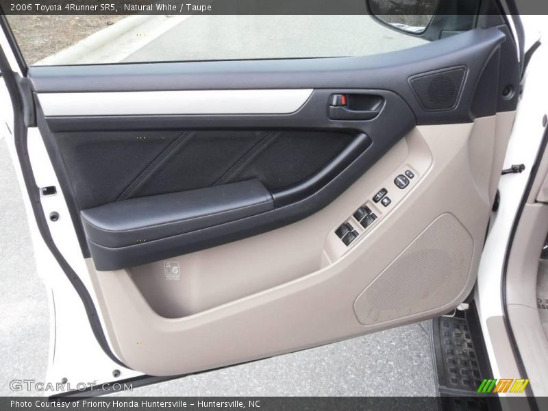 Natural White / Taupe 2006 Toyota 4Runner SR5