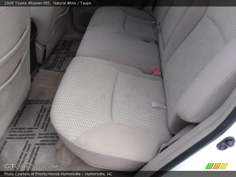 Natural White / Taupe 2006 Toyota 4Runner SR5
