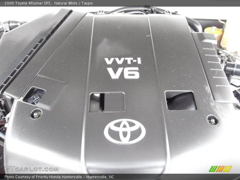 Natural White / Taupe 2006 Toyota 4Runner SR5