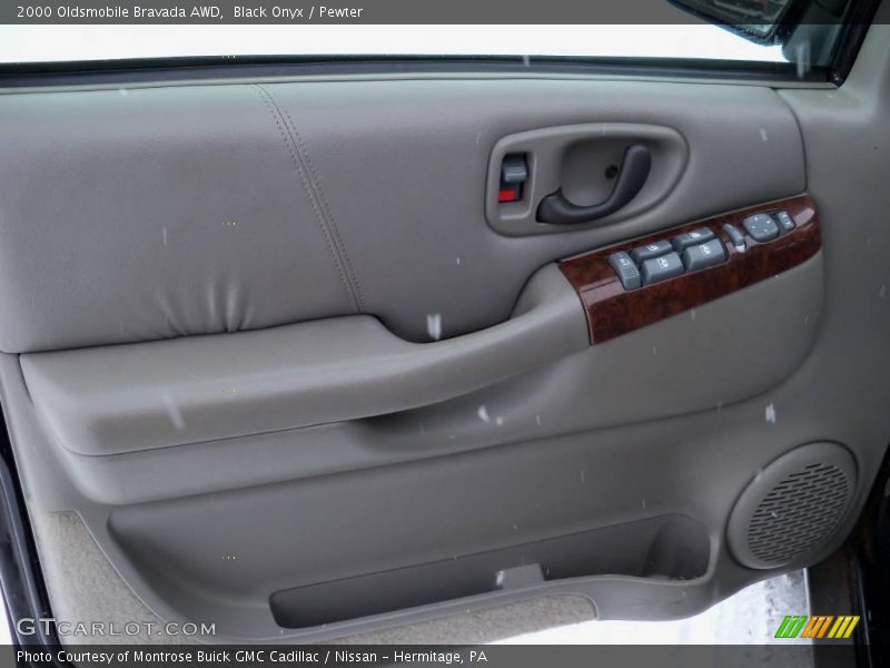 Black Onyx / Pewter 2000 Oldsmobile Bravada AWD