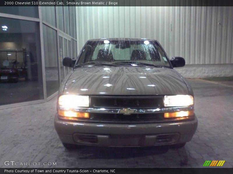 Smokey Brown Metallic / Beige 2000 Chevrolet S10 Extended Cab
