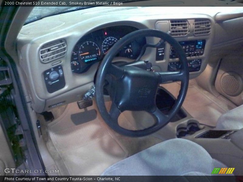 Smokey Brown Metallic / Beige 2000 Chevrolet S10 Extended Cab