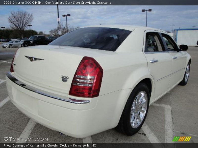 Cool Vanilla / Dark Slate Gray/Light Graystone 2006 Chrysler 300 C HEMI