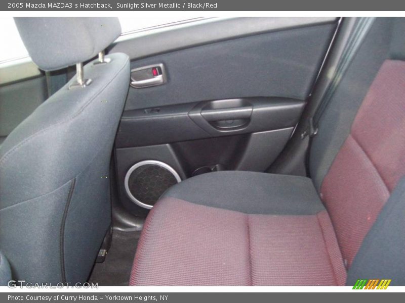 Sunlight Silver Metallic / Black/Red 2005 Mazda MAZDA3 s Hatchback