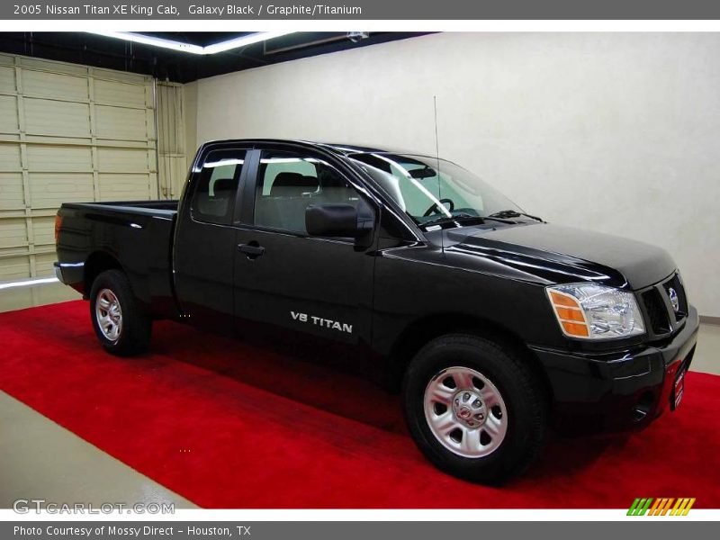 Galaxy Black / Graphite/Titanium 2005 Nissan Titan XE King Cab