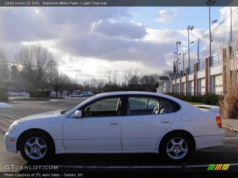 Diamond White Pearl / Light Charcoal 1999 Lexus GS 300
