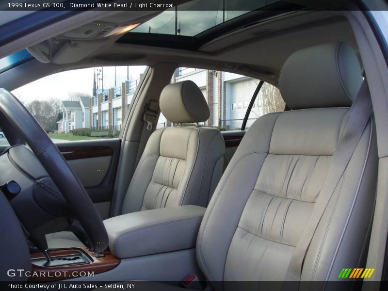 Diamond White Pearl / Light Charcoal 1999 Lexus GS 300
