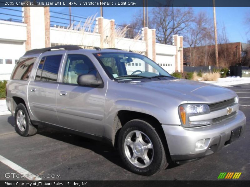 Silverstone Metallic / Light Gray 2005 Chevrolet TrailBlazer EXT LT 4x4