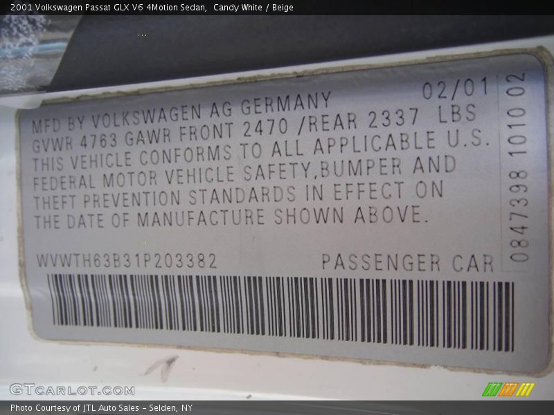 Candy White / Beige 2001 Volkswagen Passat GLX V6 4Motion Sedan