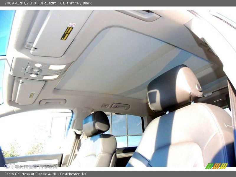 Calla White / Black 2009 Audi Q7 3.0 TDI quattro