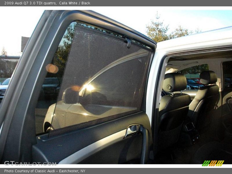 Calla White / Black 2009 Audi Q7 3.0 TDI quattro