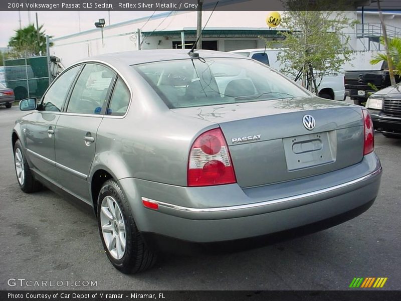 Reflex Silver Metallic / Grey 2004 Volkswagen Passat GLS Sedan