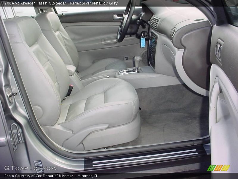 Reflex Silver Metallic / Grey 2004 Volkswagen Passat GLS Sedan