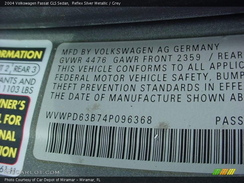 Reflex Silver Metallic / Grey 2004 Volkswagen Passat GLS Sedan