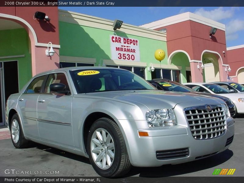 Bright Silver Metallic / Dark Slate Gray 2008 Chrysler 300 LX