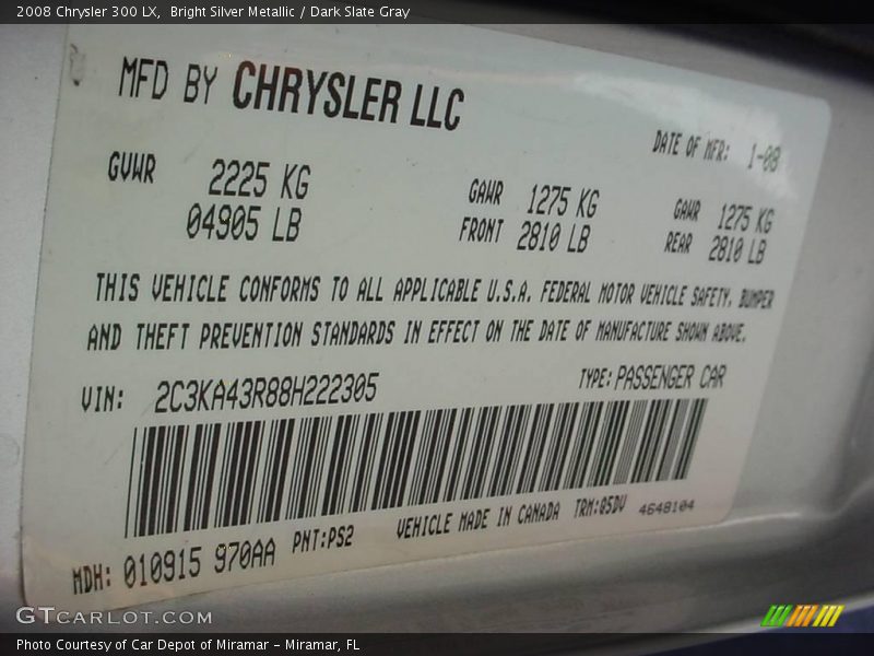 Bright Silver Metallic / Dark Slate Gray 2008 Chrysler 300 LX