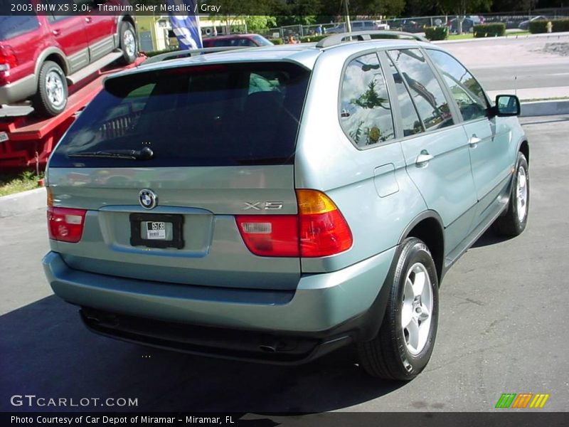 Titanium Silver Metallic / Gray 2003 BMW X5 3.0i