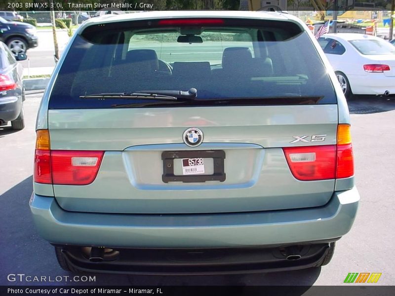 Titanium Silver Metallic / Gray 2003 BMW X5 3.0i