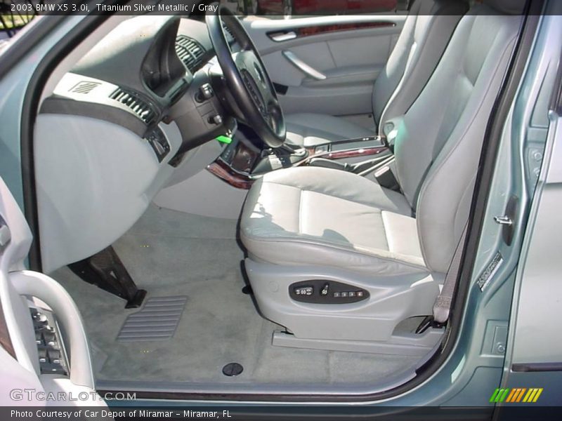Titanium Silver Metallic / Gray 2003 BMW X5 3.0i