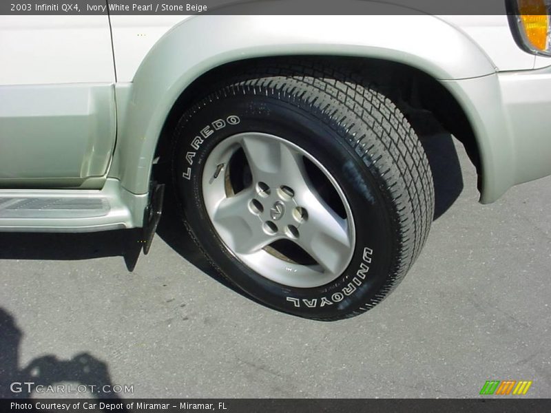 Ivory White Pearl / Stone Beige 2003 Infiniti QX4