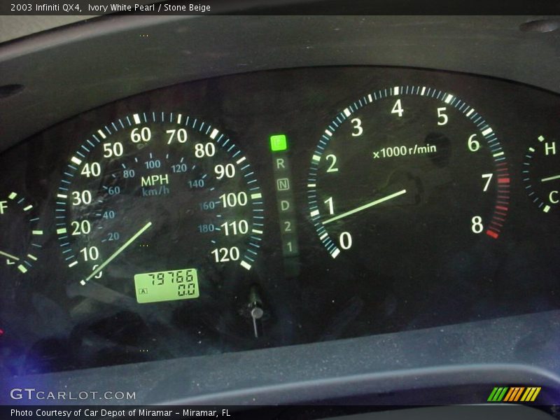 Ivory White Pearl / Stone Beige 2003 Infiniti QX4