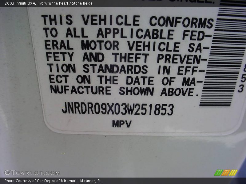 Ivory White Pearl / Stone Beige 2003 Infiniti QX4