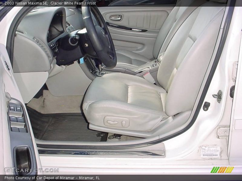 Glacier White Pearl / Frost 2003 Nissan Maxima SE