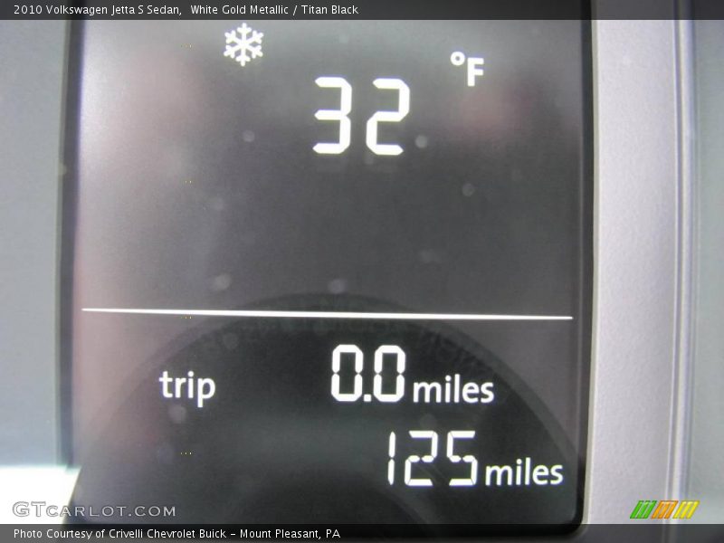 White Gold Metallic / Titan Black 2010 Volkswagen Jetta S Sedan