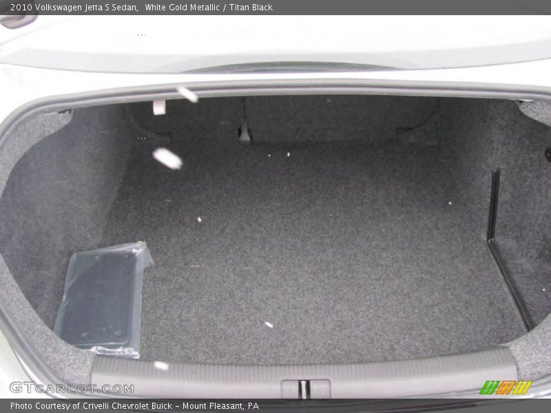 White Gold Metallic / Titan Black 2010 Volkswagen Jetta S Sedan