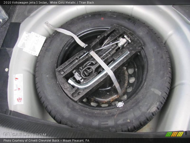White Gold Metallic / Titan Black 2010 Volkswagen Jetta S Sedan