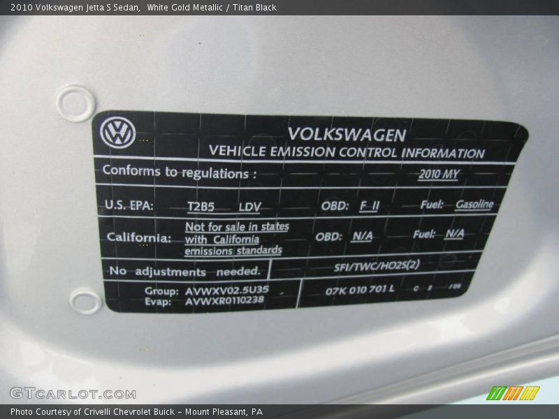 White Gold Metallic / Titan Black 2010 Volkswagen Jetta S Sedan