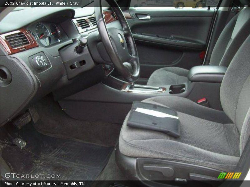 White / Gray 2009 Chevrolet Impala LT