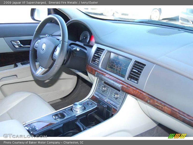Emerald Fire Metallic / Ivory/Oyster 2009 Jaguar XF Supercharged