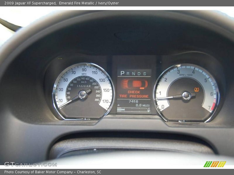 Emerald Fire Metallic / Ivory/Oyster 2009 Jaguar XF Supercharged