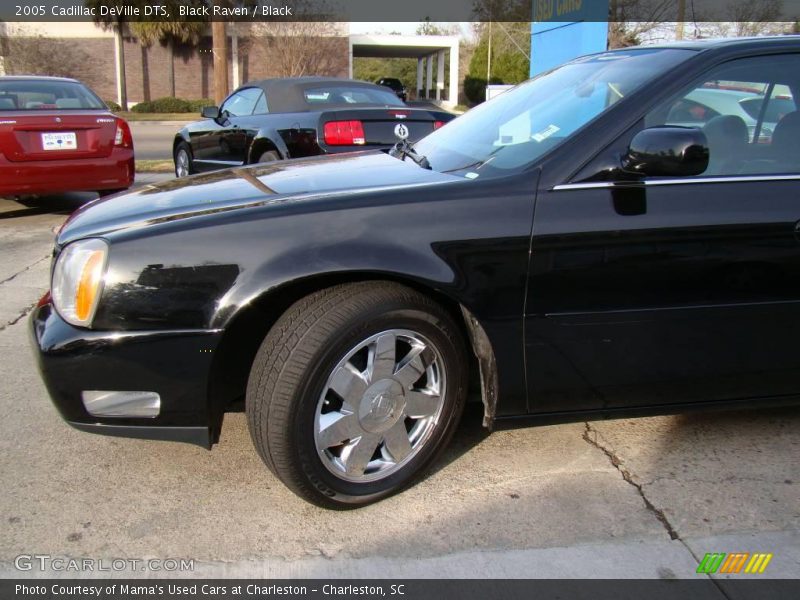 Black Raven / Black 2005 Cadillac DeVille DTS