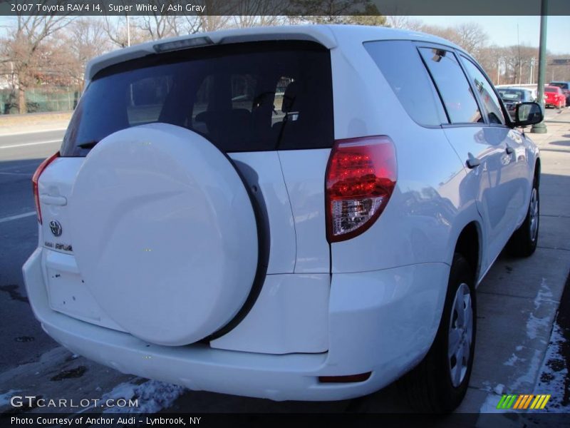 Super White / Ash Gray 2007 Toyota RAV4 I4