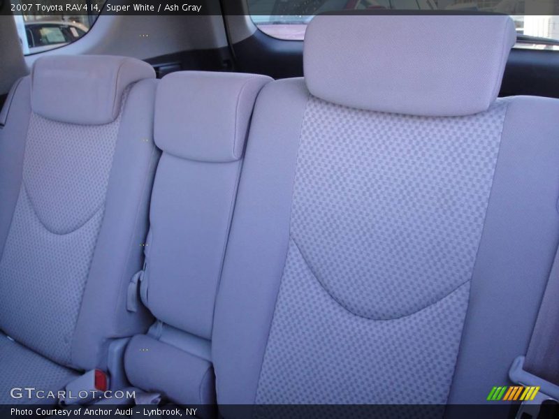 Super White / Ash Gray 2007 Toyota RAV4 I4