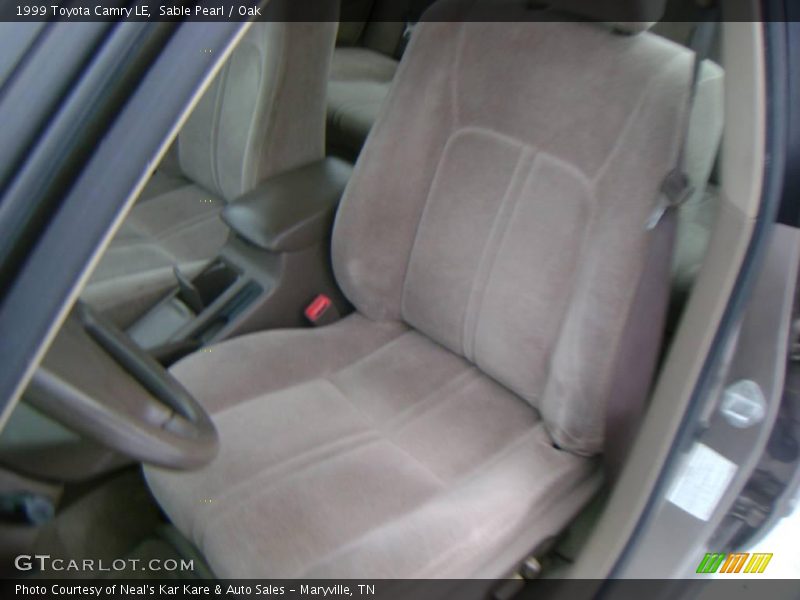 Sable Pearl / Oak 1999 Toyota Camry LE