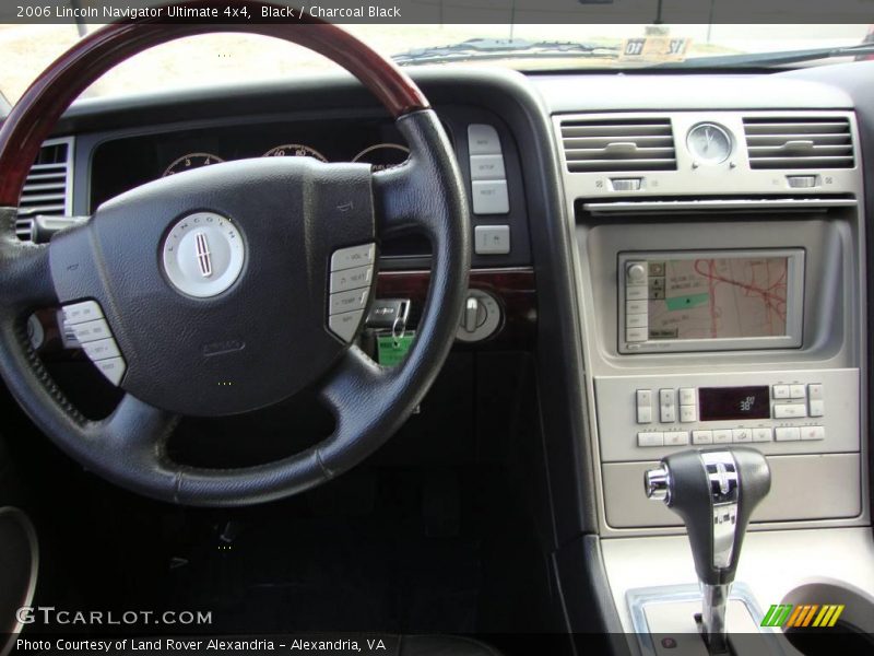 Black / Charcoal Black 2006 Lincoln Navigator Ultimate 4x4