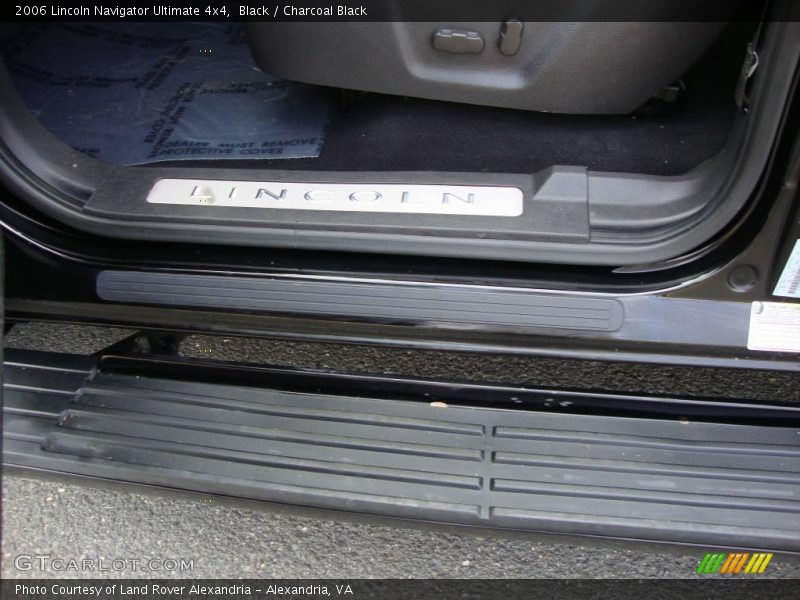 Black / Charcoal Black 2006 Lincoln Navigator Ultimate 4x4